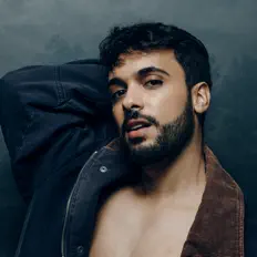 Allex Amorim: песни, клипы, биография, даты выступлений и многое другое.