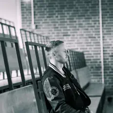 Blacknick dinle, müzik videolarını izle, biyografisini oku, tur tarihlerini ve daha fazlasını gör!