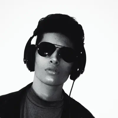 Listen to Fayrlane, watch music videos, read bio, see tour dates & more!