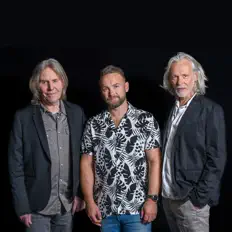 Listen to Wet Wet Wet, watch music videos, read bio, see tour dates & more!