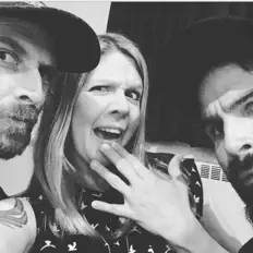 Luister naar Bitchfork, bekijk muziekvideo's, lees de bio, bekijk de tourdata, en meer!