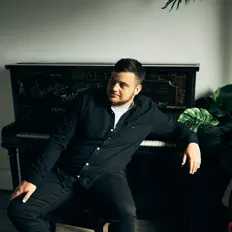 Listen to Shaun Farrugia, watch music videos, read bio, see tour dates & more!