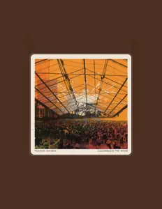 Escucha a Holiday Shores, mira vídeos musicales, lee la biografía, consulta fechas de giras y mucho más.