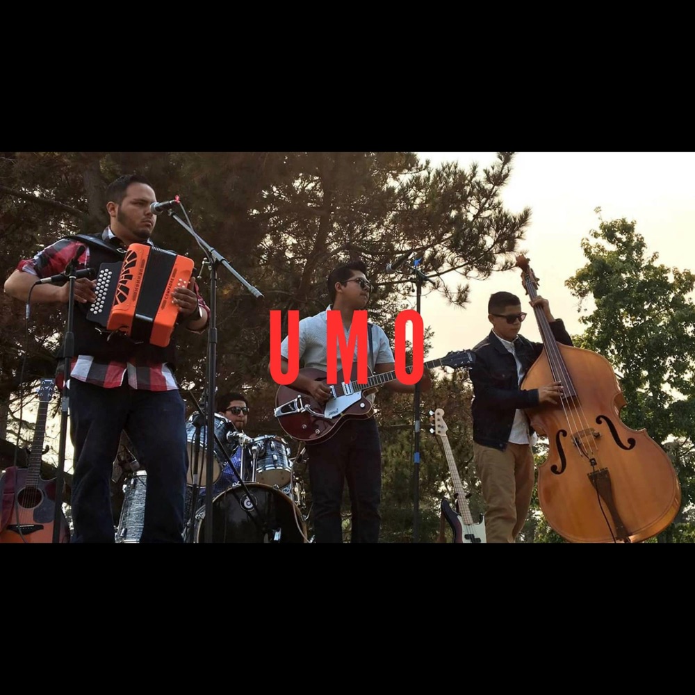Обложка альбома «Esta Noche - Single» — UMO