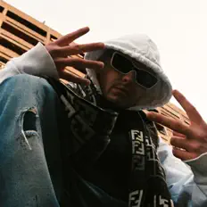 Écoutez Yayo Kush, regardez des vidéoclips, lisez la biographie, consultez les dates de tournée et plus encore !