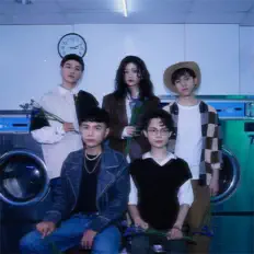 Dengarkan Codie, tonton video musik, baca bio, lihat tanggal tur & lainnya!