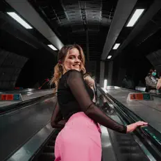 Luister naar Agnese Stengrevics, bekijk muziekvideo's, lees de bio, bekijk de tourdata, en meer!