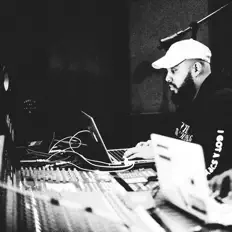 IG सुनें, म्यूज़िक वीडियो देखें, बायो पढ़ें, दौरे की तारीखें और बहुत कुछ देखें!