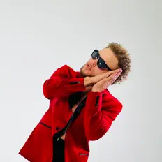 Escucha a Tyler James, mira vídeos musicales, lee la biografía, consulta fechas de giras y mucho más.