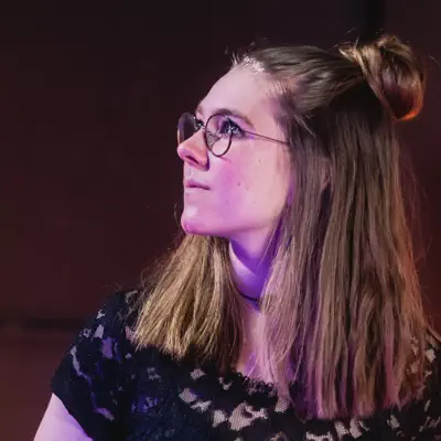 Listen to Ronja Künstler, watch music videos, read bio, see tour dates & more!