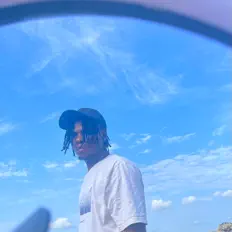 Dengarkan Killarvibez117, tonton video musik, baca bio, lihat tanggal tur & lainnya!