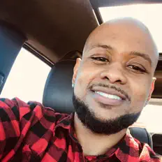 Jovan Bruceを聴いたり、ミュージックビデオを鑑賞したり、経歴やツアー日程などを確認したりしましょう！