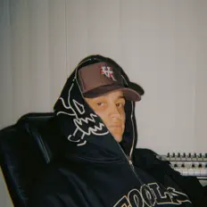 Shayrowdy을(를) 듣고, 뮤직 비디오를 보고, 약력을 읽고, 투어 일정 등을 확인하세요!