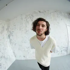 Escucha a Jaws the Shark, mira videos musicales, lee su biografía, consulta las fechas de las gira y más.