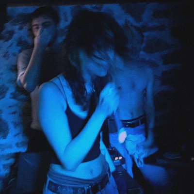 Bİ BEDENDEN DAHA FAZLASI (feat. UZUM3) - Single