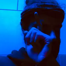 收听 Pete、观看音乐视频、阅读小传、查看巡演日期等 ！