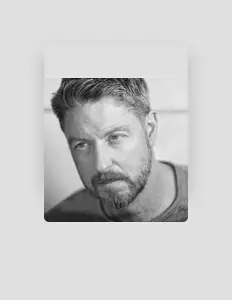 Ulrik Ehn: песни, клипы, биография, даты выступлений и многое другое.