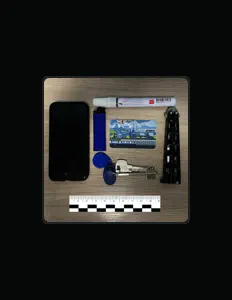 Poslechněte si interpreta Чёртов поезд!, sledujte hudební videa, přečtěte si životopis, podívejte se na data turné a další informace.