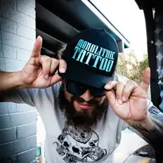 Poslechněte si interpreta Vizunary, sledujte hudební videa, přečtěte si životopis, podívejte se na data turné a další informace.