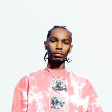 Dengarkan Lil Beezy, tonton video musik, baca bio, lihat tanggal tur & lainnya!