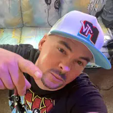 Listen to Brandon Justice, watch music videos, read bio, see tour dates & more!