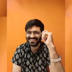 Luister naar Kartik Chandna, bekijk muziekvideo's, lees de bio, bekijk de tourdata, en meer!