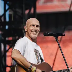 Listen to Noel Richards, watch music videos, read bio, see tour dates & more!