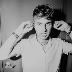 Dengarkan Rio Wiley, tonton video musik, baca bio, lihat tanggal tur & lainnya!