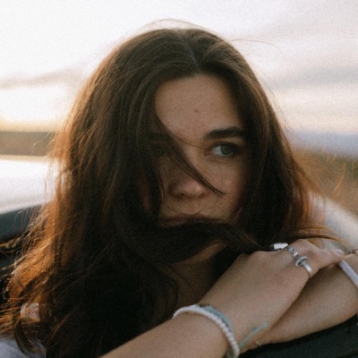 Listen to Taia Bohne, watch music videos, read bio, see tour dates & more!