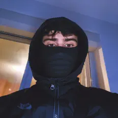 Hoodsunを聴いたり、ミュージックビデオを鑑賞したり、経歴やツアー日程などを確認したりしましょう！