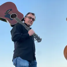 Dengarkan Lars Kongshem, tonton video musik, baca bio, lihat tanggal tur & lainnya!