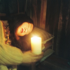 Spilling Candles Ledbyher