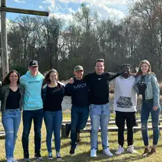 Ascolta Living Worship, guarda video musicali, leggi la biografia, vedi le date del tour & altro!