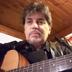 Ron Christopher을(를) 듣고, 뮤직 비디오를 보고, 약력을 읽고, 투어 일정 등을 확인하세요!