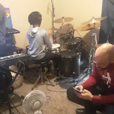 Posłuchaj wykonawcy Nick Gray And The Prophetic Experience, obejrzyj teledyski, przeczytaj biografię, zobacz daty tras koncertowych i nie tylko!