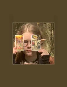 Ascolta APOLLIYA, guarda video musicali, leggi la biografia, vedi le date del tour & altro!