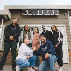 Posłuchaj wykonawcy Lyrical Opposition, obejrzyj teledyski, przeczytaj biografię, zobacz daty tras koncertowych i nie tylko!