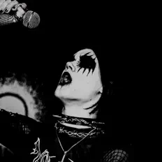 Écoutez hangingskeletons, regardez des vidéoclips, lisez la biographie, consultez les dates de tournée et plus encore !