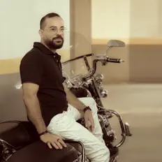 Dengarkan Toufic Hatem, tonton video musik, baca bio, lihat tanggal tur & lainnya!