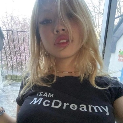 Maccies Date - Single