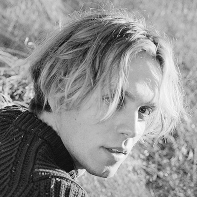 Listen to Chris Noah, watch music videos, read bio, see tour dates & more!