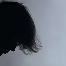 Hör dir tripxbray an, schau dir Musikvideos an, lies die Biografie, finde Tourdaten und mehr!