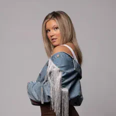 Dengarkan Nayana, tonton video musik, baca bio, lihat tanggal tur & lainnya!