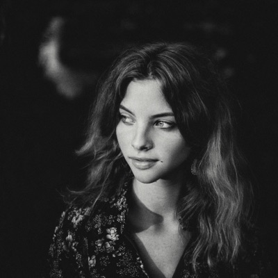 Arttack Team - फिर वॉशरूम में गो-पोन कैमरा