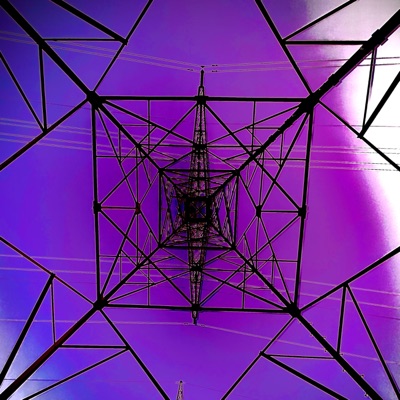 HOLDMEDOWN (feat. Xovstheworld & 1Typhon) - Single