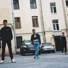 Escucha a Спутник 13, mira videos musicales, lee su biografía, consulta las fechas de las gira y más.