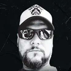 Listen to Jeremy Ryan Houchens, watch music videos, read bio, see tour dates & more!