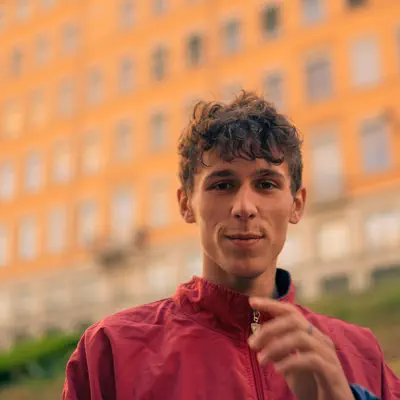 Listen to El Bobby, watch music videos, read bio, see tour dates & more!
