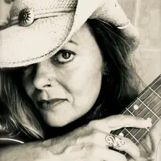 Listen to Rachel Harrington, watch music videos, read bio, see tour dates & more!