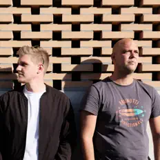 收听 Mujia & Tajo、观看音乐视频、阅读小传、查看巡演日期等 ！